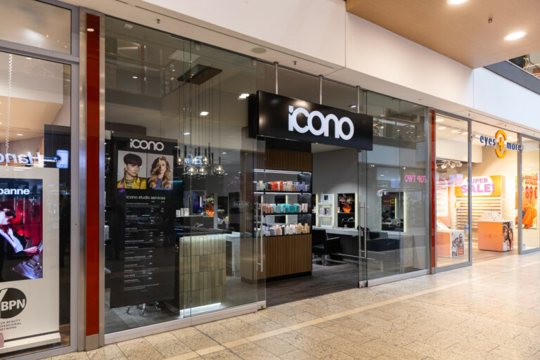 Reopening icono Studio im Eastgate Berlin